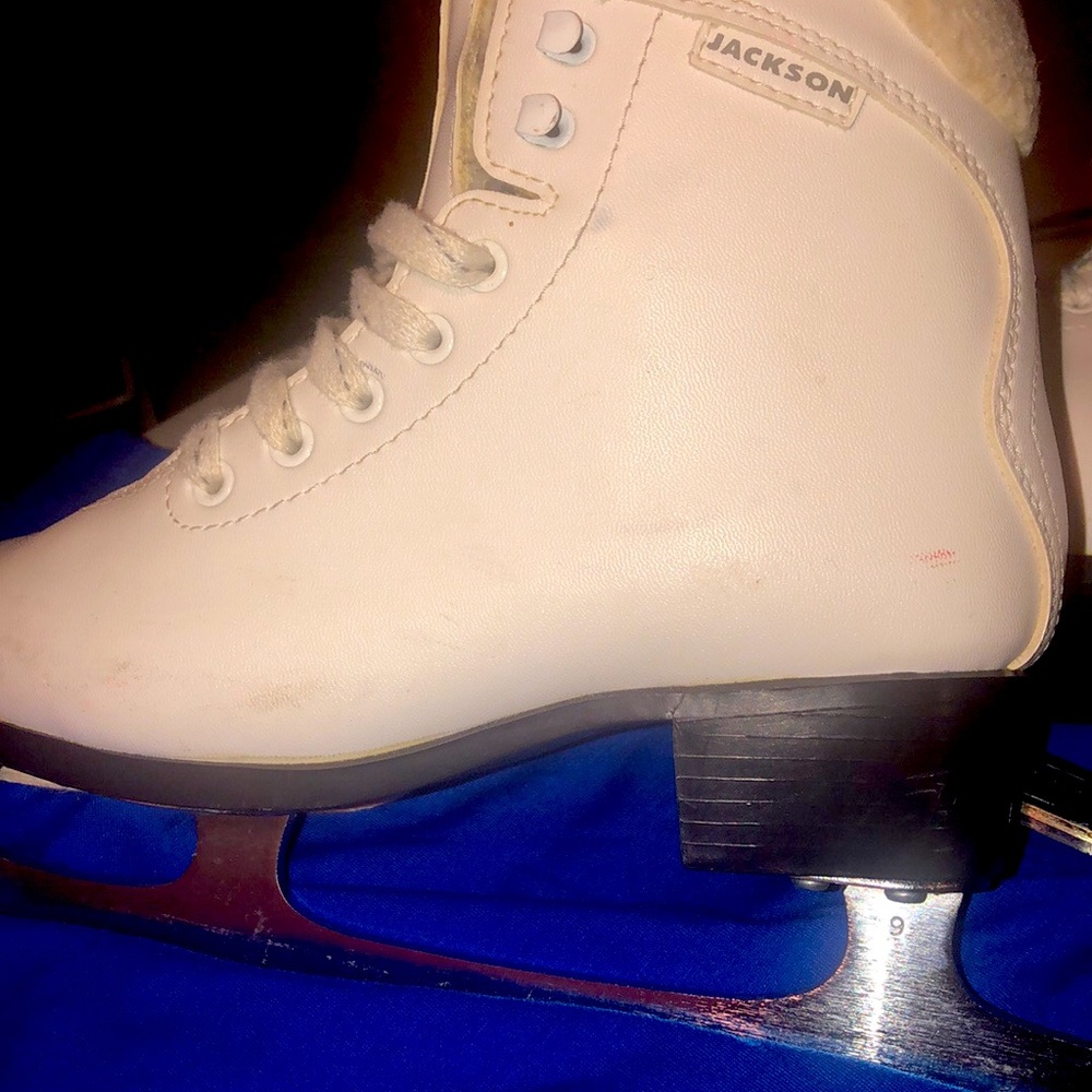 Ice skates